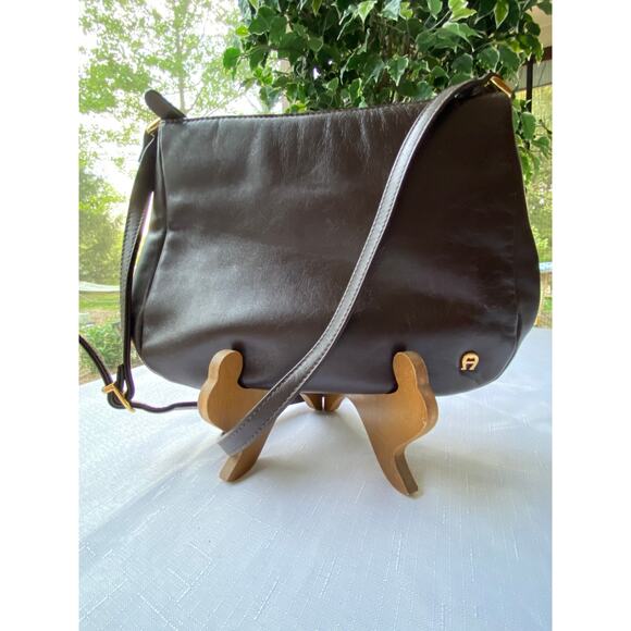 Etienne Aigner Dark Brown Leather Purse Crossbody Bag 10" X 7" VGUC - Picture 3 of 15